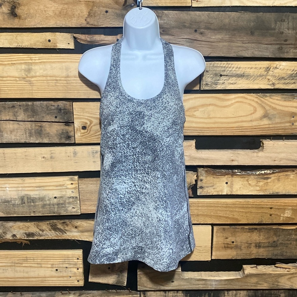 Lululemon Cool Racerback II Luon Spray Jacquard White Black Size 8